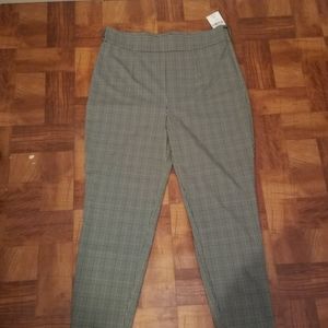 *BUY 2 GET 1 FREE* NWT Plaid Trousers